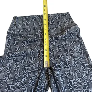 Vitality Storm Legging Black Gray Swirl Eclectic Psychedelic Workout Yoga Size M thumbnail 12
