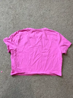 Cotton On pink crop top thumbnail 2