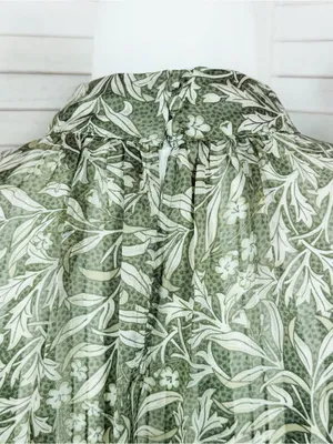H&M Floral Pleated Mock Neck Blouse Green Cream Large Sheer Satin Office Boho thumbnail 9