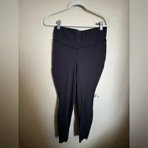 Lululemon Base Pace High-Rise Tight 28" *Brushed‎ Sz 10 in Black thumbnail 3