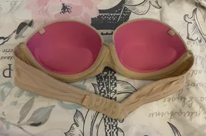 PINK Victoria’s Secret Strapless Push Up Bra thumbnail 2