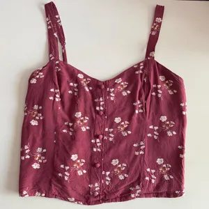 Abercrombie Tank thumbnail 1