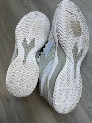Diadora BluShield Women’s 10.5 White Athletic Sneakers Training Running Shoes thumbnail 7