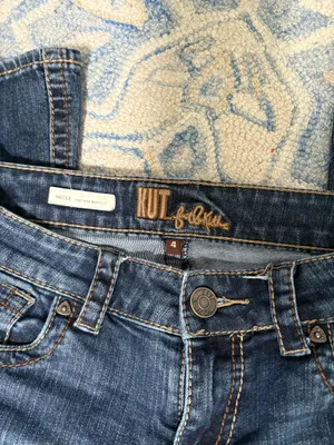 KUT from Kloth Kit low rise jeans thumbnail 2