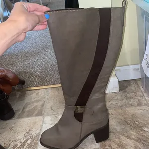Women’s Rue21 High Heel Boots thumbnail 2
