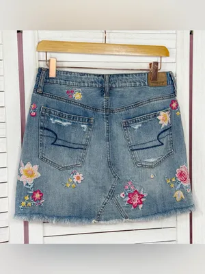 American Eagle Boho Floral Embroidered Distressed Denim Jean‎ Mini Skirt Blue 2 thumbnail 2