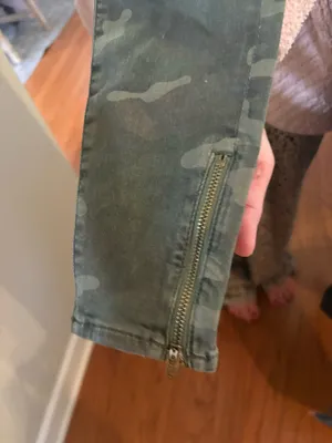 american eagle next level stretch curvy camo high rise jeggings NWT side zippers thumbnail 5