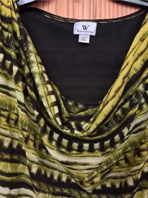 White House Black Market Green Patterned Draped Neck Sleeveless Blouse thumbnail 3