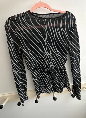 Noisy May Brand Top and Skirt Set thumbnail 1