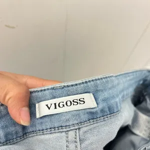 Vigoss Thompson Tomboy Boyfriend Jeans Womens 31 Distressed Light Wash thumbnail 12