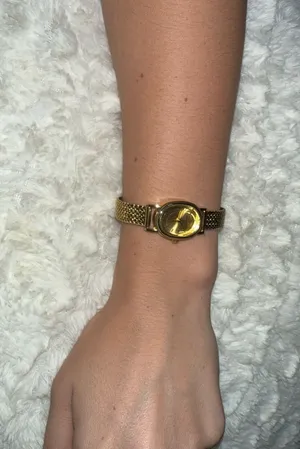 Amazon Gold mini watch thumbnail 1