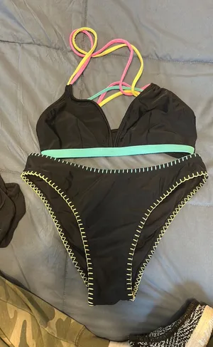 Target Women’s Bikini thumbnail 1