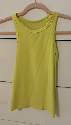 Lululemon Align Tank thumbnail 1