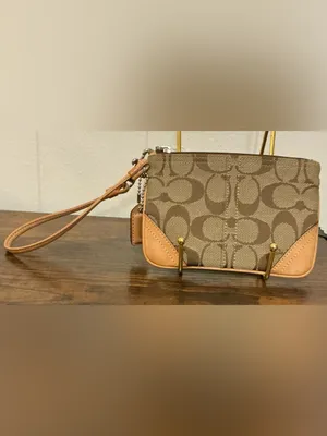 Rare Vintage Brown Tan Coach Signature Jaquard Zip Y2K Wristlet Wallet thumbnail 2