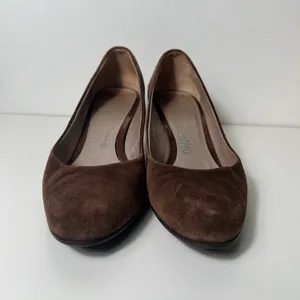 Salvatore Ferragamo Brown Suede Slip On Round Toe Kitten Heel Pumps Shoes thumbnail 7