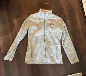 Women’s Medium Patagonia Better Sweater thumbnail 1