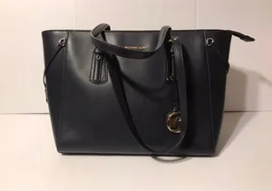Shoulder Bag thumbnail 1