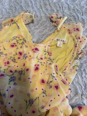 Francesca's Dress Floral thumbnail 2