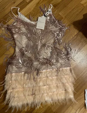 Elegant Feathered Mini Dress Gold thumbnail 1
