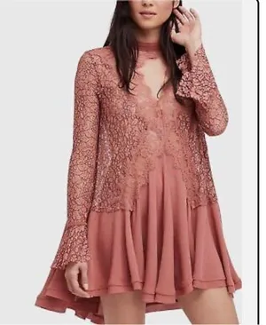 Free People Tell Tale Cutout Lace Tunic Dress NEW in Rosey Coral W1196 Sz XS thumbnail 1