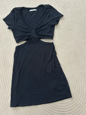 Abercrombie black small cutout dress thumbnail 3