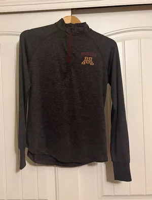 Minnesota Golden Gophers 1/4 Zip Sweatshirt Colosseum Women's Medium Dark Gray thumbnail 1