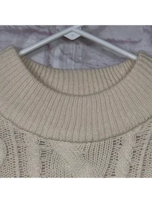 52Seven Women’s Cream Cable Knit Sweater Size Large thumbnail 4