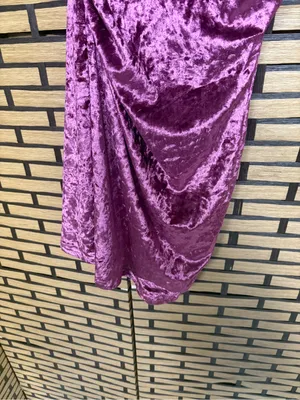 Superdown Pink Crushed Velvet One Shoulder Dress Size Medium thumbnail 6