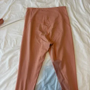 Girlfriend Collective Salmon Pink Set thumbnail 7