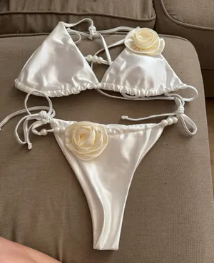Pearl White 3D Floral Bikini Set thumbnail 2