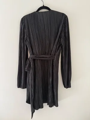 Elegant Night Out Vici Black V-Neck‎ Long Sleeve Mini Dress with Pleats Formal thumbnail 5