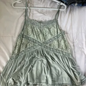 lace top thumbnail 1