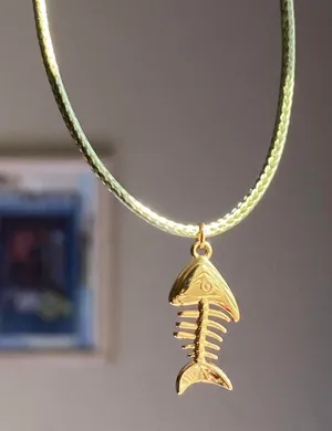Handmade gold tone stainless steel fish boho funky chic simple necklace🌀🐟 thumbnail 1