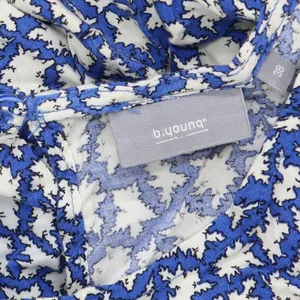 B. Young Womens Short Sleeve Unlined Woven Blouse Shirt Blue Multi 38 thumbnail 3