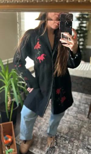 Nordic traders wool vintage floral jacket Black thumbnail 1