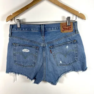 Levi's Women's 501 Light Wash Button Fly Distressed‎ Jean Shorts Sz 28 Boho thumbnail 4