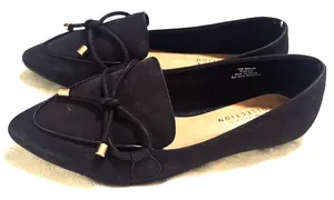 Journee Collection 8.5M black faux leather flats bow pointed toe classic shoes thumbnail 1