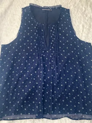 Abercrombie & Fitch Navy Blue Sleeveless Pintuck Dot Camisole thumbnail 1