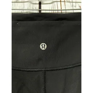 Lululemon Play Off The Pleats Scrunch Tight 25" Leggings - Black / Size 8 thumbnail 3