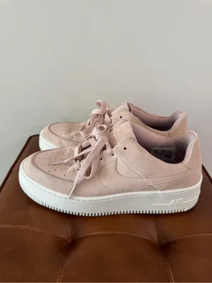 Nike Air Force 1 Sage Low Top Sneakers Suede Barely Rose Size 9.5 AR5339-201 thumbnail 8