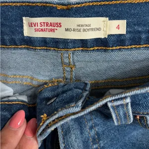 Levi Signature by Strauss boyfriend thumbnail 4