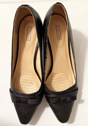 Laura Scott Pumps Size 10M Black Pointed Toe Bow Kitten Heel Shari‎ thumbnail 1