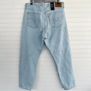 Levi's® High Rise Wedgie Straight Jean Size 32 thumbnail 3