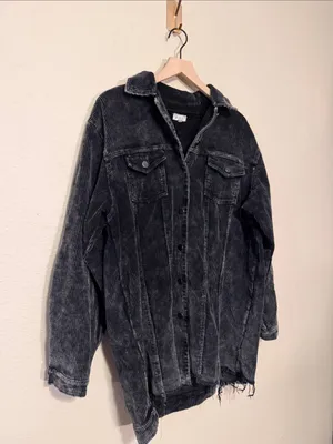 POL Distressed Black Corduroy Trucker Jacket Size Medium thumbnail 3