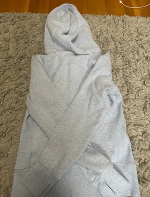 Lululemon Full-Zip Hoodie thumbnail 3
