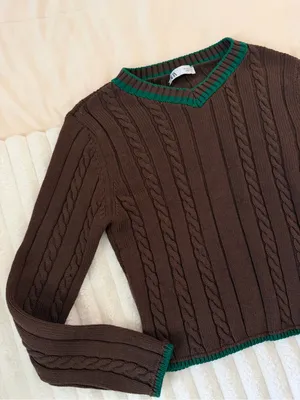 Zara Brown Cable-Knit V-Neck Sweater with Green Trim thumbnail 2