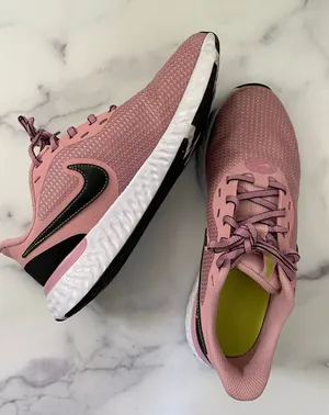 Nike Revolution 5 Sneakers Pink Size 8 thumbnail 1
