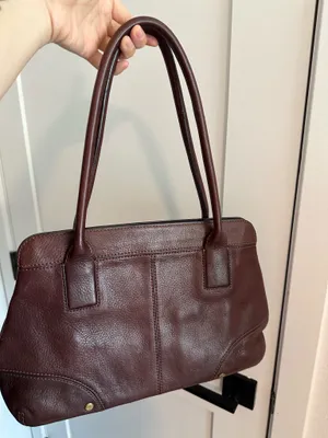 Vintage Y2K style Oroton Classic Women's Leather Bag - Burgundy/Maroon thumbnail 2