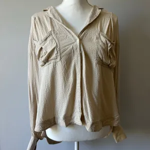 Free People Lightweight Pullover Button Up Neutral Beige Size Small thumbnail 3