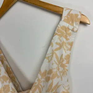 Abercrombie & Fitch Linen Blend Top Vest Sz Medium Floral Print thumbnail 7